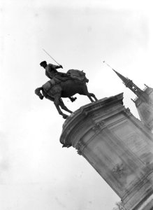 Ruiterstandbeeld in Parijs, Bestanddeelnr 254-2652