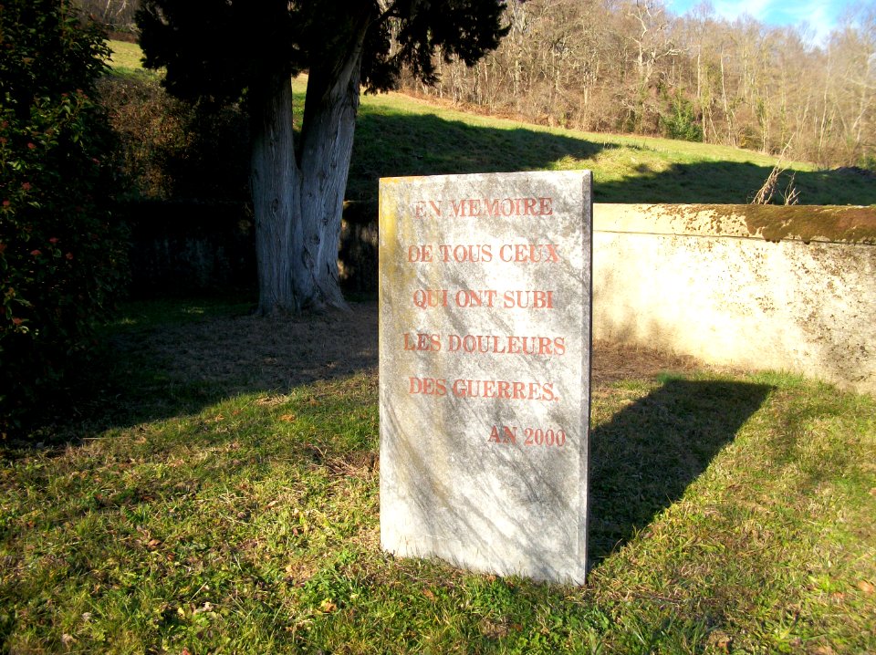 Sédeilhac monument aux morts 2