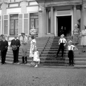 Ruiterfeest Prinsesjes te paard, Bestanddeelnr 902-3677