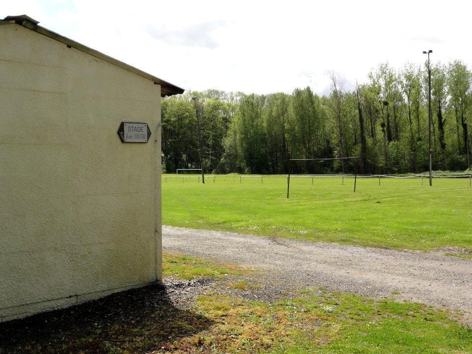 Séry-lès-Mézières (Aisne) stade René Lesur