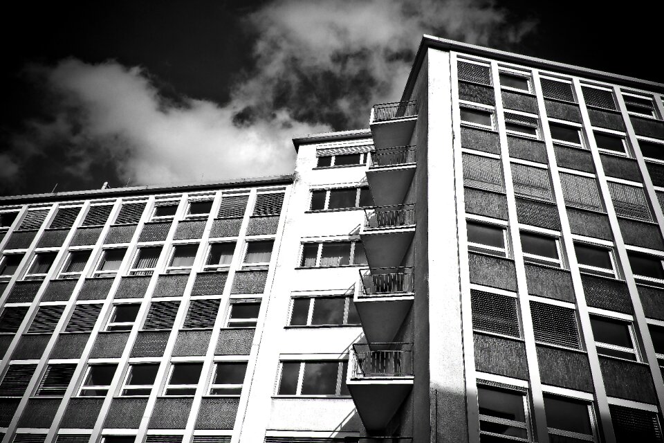 Building düsseldorf city