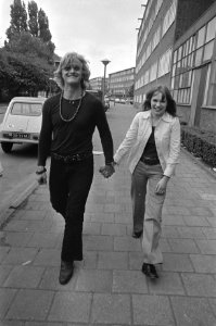 Rutger Hauer en Monique van de Ven (1972), Bestanddeelnr 925-6530