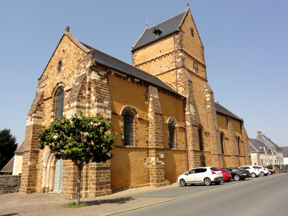 Ségrie (Sarthe) église