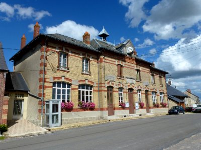 Séry (Ardennes) mairie-école