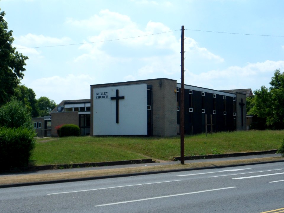 Ruxley Church (Old Building), Ruxley Lane, West Ewell (July 2013) (1)