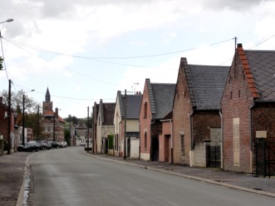 Séry-lès-Mézières (Aisne) rue de Senency