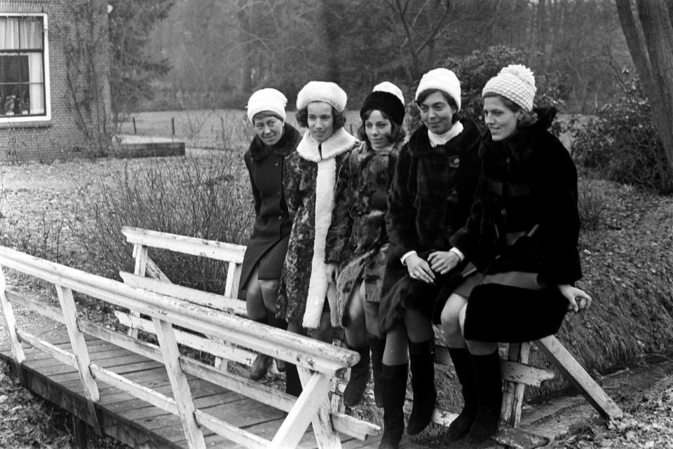 Russische schaatsers in Hotel Weener in Heerenveen voor Europese kampioenschappe, Bestanddeelnr 923-1995