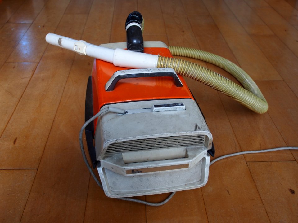 Ruton vacuum cleaner pic3