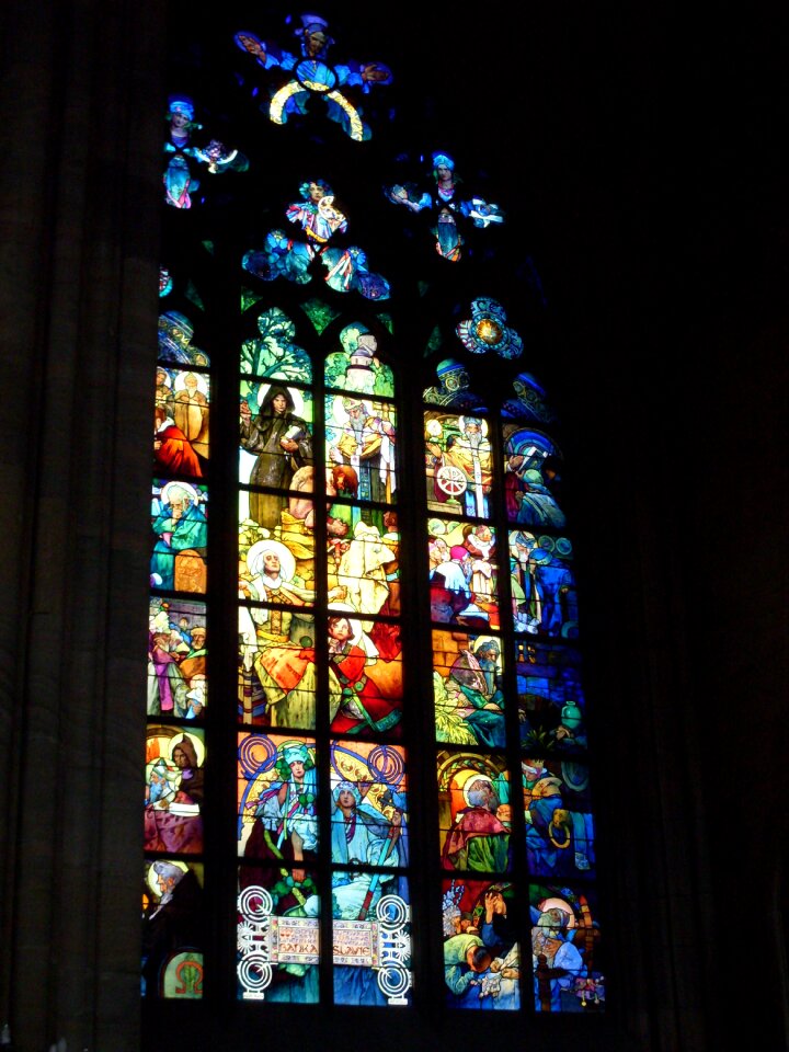 Temple window temple wang