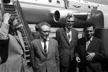 Russische schakers op Schiphol, Bestanddeelnr 912-6179