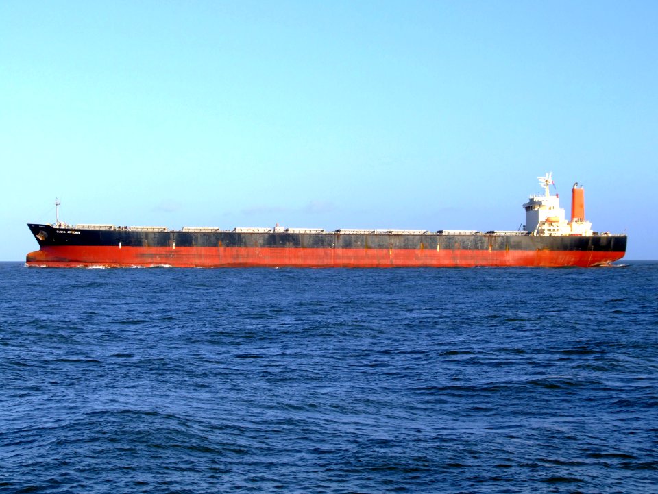 RUBIN ARTEMIS - IMO 9130614 - Callsign 3FAH7 leaving Port of Rotterdam, Holland 29-Nov-2006 photo-1