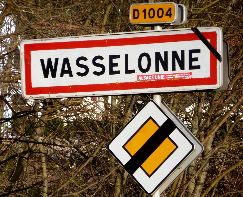 Ruban contre la réforme territoriale (Wasselonne)