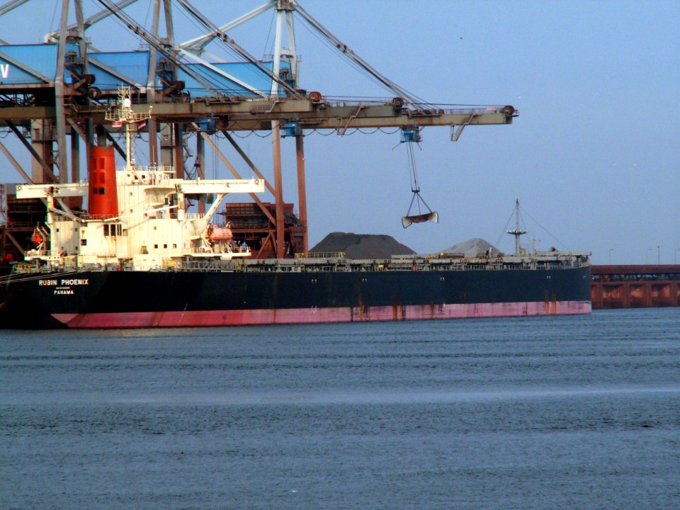 Rubin Phoenix Rubin Phoenix - IMO 9146584 - Callsign 3FFT7 , Port of Rotterdam, Holland 25-Jun-2006