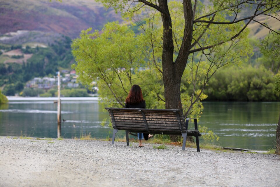 Lake bench a separate