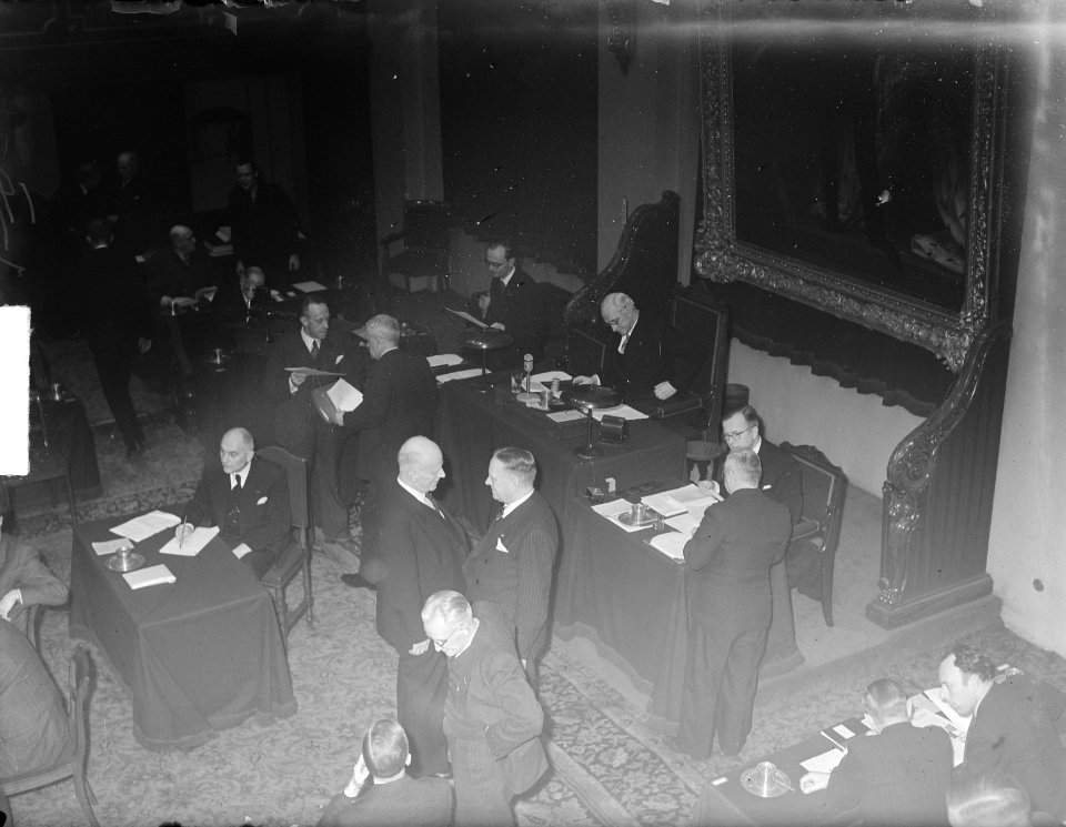 RTC in Eerste Kamer , zie 375802, Bestanddeelnr 903-7516