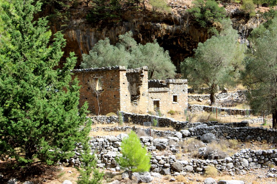 Ruins of Samaria village – 01
