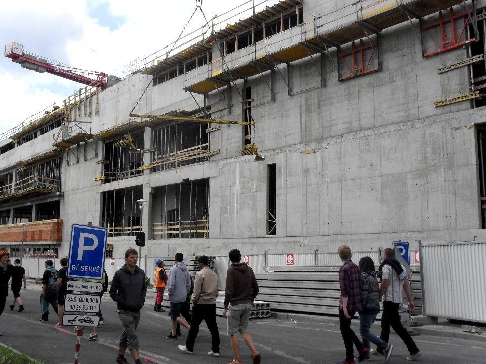Rozestavenost na Namesti Svobody, Teplice (23. kvetna 2013) 14