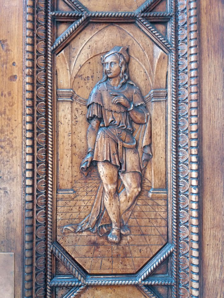 Rue Franklin - Porte au numéro 10 - Détail sur le personnage droit