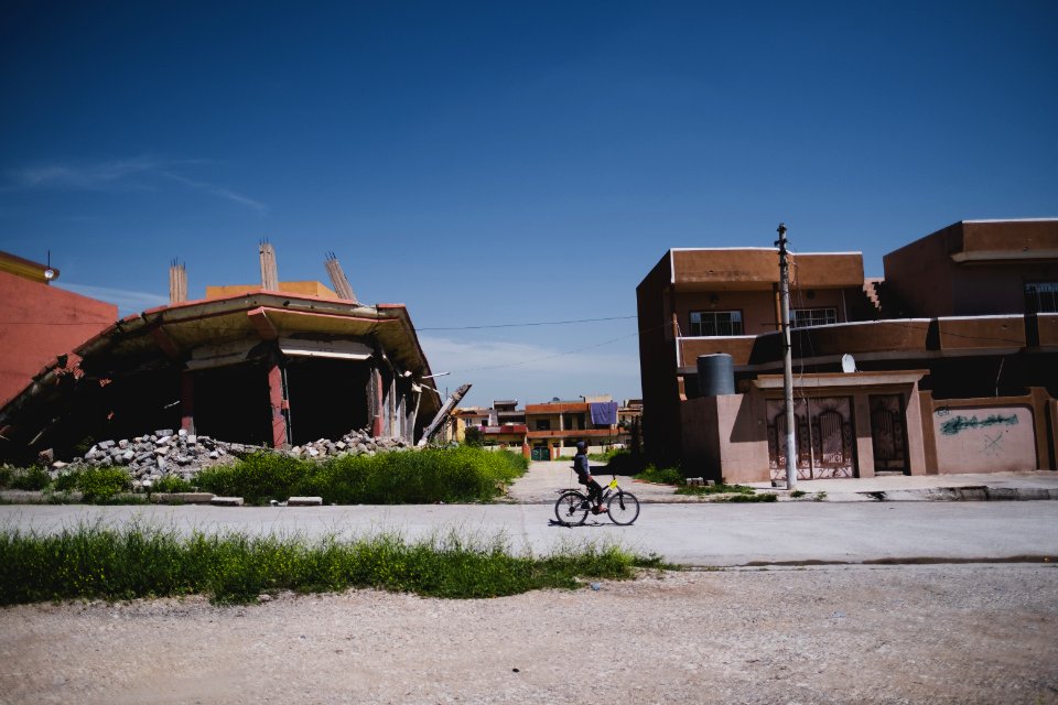 Ruins of homes and other buildings in April of 2019 in Shingal city center 12