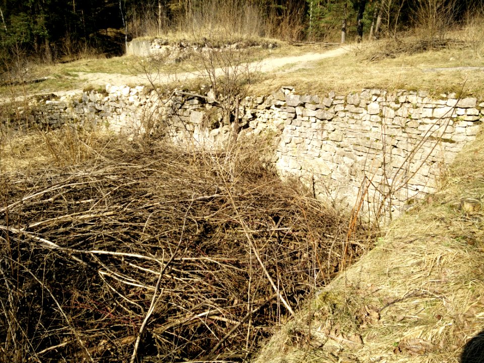 Ruiny młyna polis 2