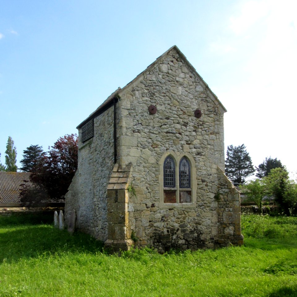 Ruins of Old St Swithun's Church, Thorley Road, Thorley (May 2016) (8)