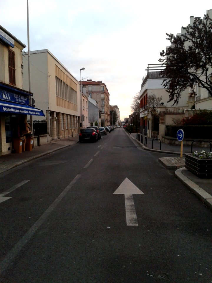 Rue Armand Silvestre 04