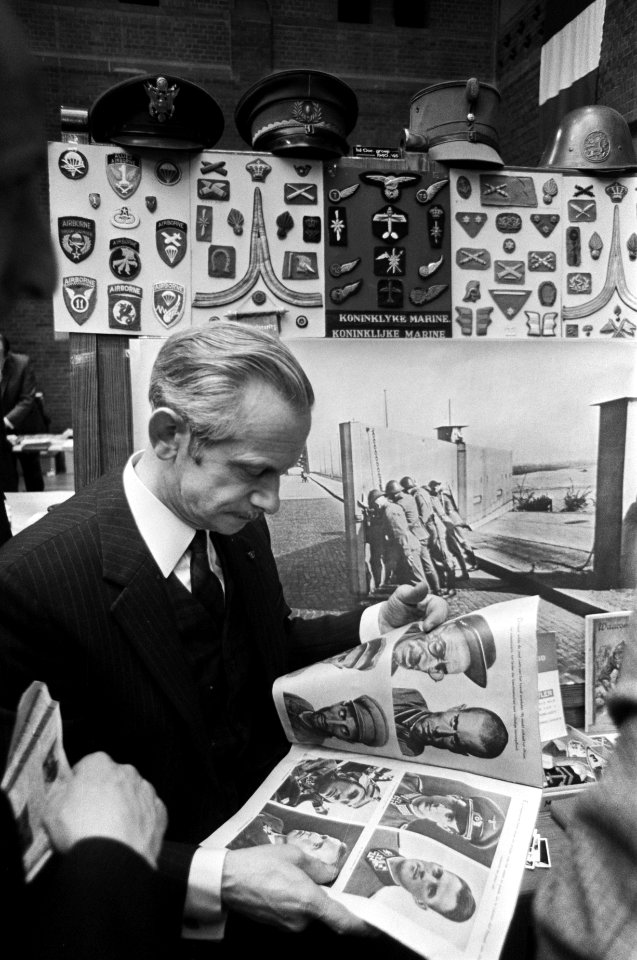 Ruilbeurs in Koopmanbeurs Amsterdam, Bestanddeelnr 923-1445