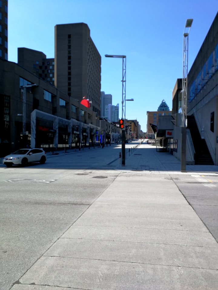 Rue du Sainte-Catherine lors de la pandémie de Covid-19