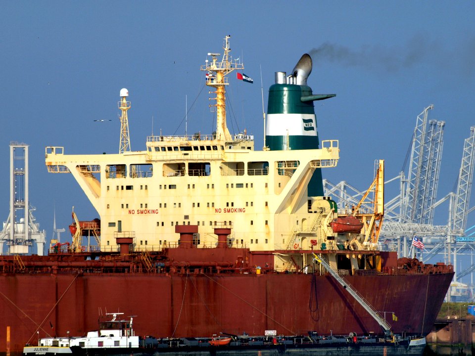 Ruhr N IMO 8410108 Pic2 05July2009, Port of Rotterdam