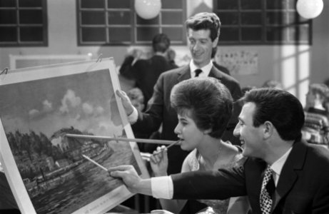 Rudi Carrellshow , Rocco Granata en Helen Shapiro in de schoolbank. Rudi als ond, Bestanddeelnr 914-9080