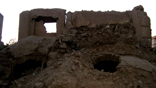 Ruins of an Old brick thatch house - North Qavvani ave - near Al-Reza Mosque - Nishapur 09