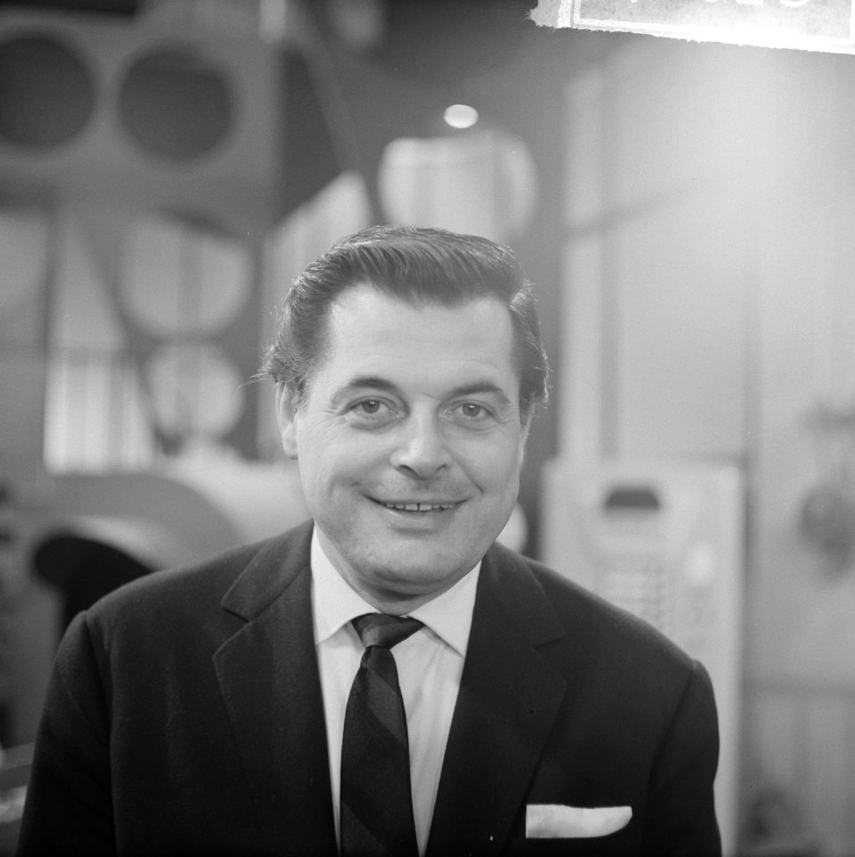 Rudy Carrellshow voor Vara-TV, Gerhard Wentlang (kop), Bestanddeelnr 914-8028