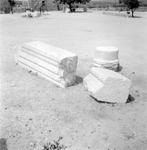 Ruïnes van de oude synagoge in Kfar Bar'am, Bestanddeelnr 255-2584