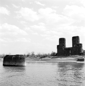 Ruïne van de spoorbrug bij Remagen, Bestanddeelnr 254-1070