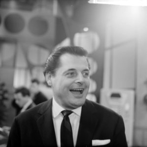 Rudy Carrellshow voor Vara-TV, Gerhard Wentlang (kop), Bestanddeelnr 914-8027