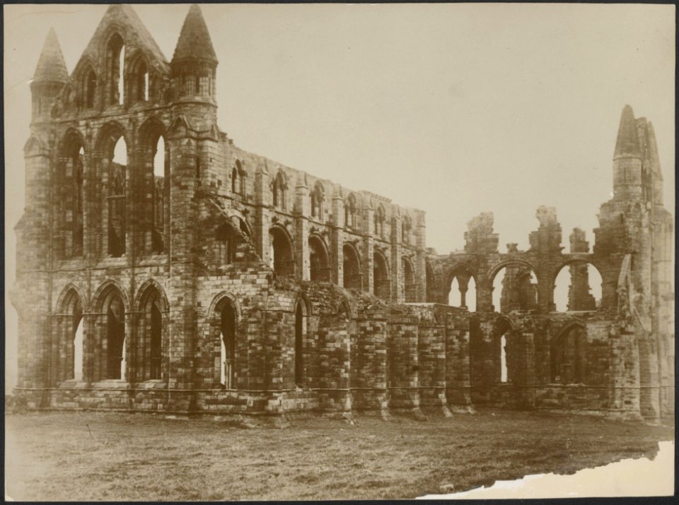 Ruine van Whitby Abbey in Groot-Brittanie, Bestanddeelnr 158-2269