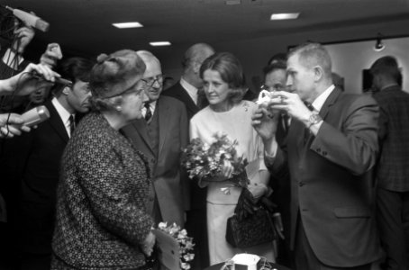 Ruimtevaarder Frank Borman (commandant van Apollo 8) in Congrescentrum te Den Ha, Bestanddeelnr 922-0856