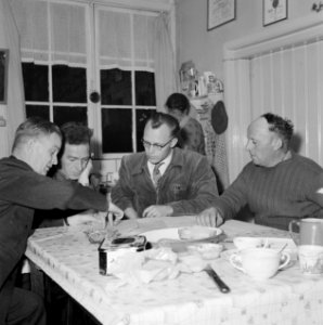 Ruilverkavelingscommissies, werkbesprekingen, de middelste horst, Bestanddeelnr 250-8219