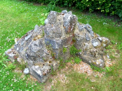 Ruin of St Mary's Chapel, Hythe Avenue, Bulverhythe (NHLE Code 1353218) (June 2011) (6)