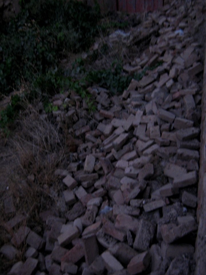 Ruins of an Old brick thatch house - North Qavvani ave - near Al-Reza Mosque - Nishapur 71