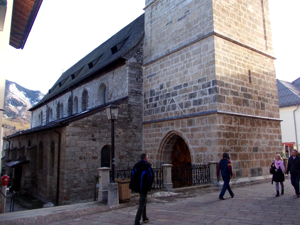 Saint Hippolytus Church (Zell am See) 17