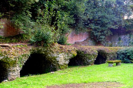 Ruins - Villa of Domitian - Barberini Gardens - Castel Gandolfo - DSC04341