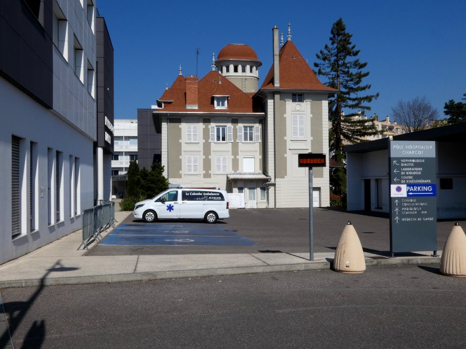 Sainte-Foy-lès-Lyon - Avenue Maréchal Foch - Clinique Charcot
