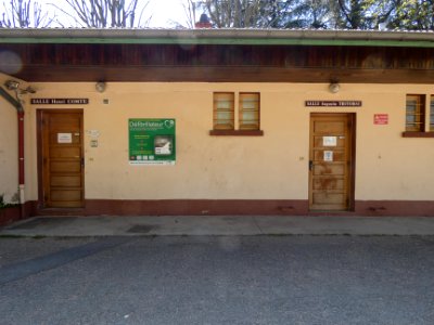 Sainte-Foy-lès-Lyon - Parc Marius Bourrat - Maison des secouristes français Croix Blanche - Entrées des salles Compte et Trotobas