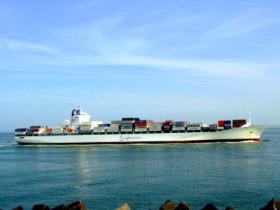 Safmarine Nokwanda p15 approaching Port of Rotterdam, Holland 20-May-2007