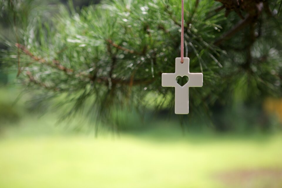 Cross hart christian