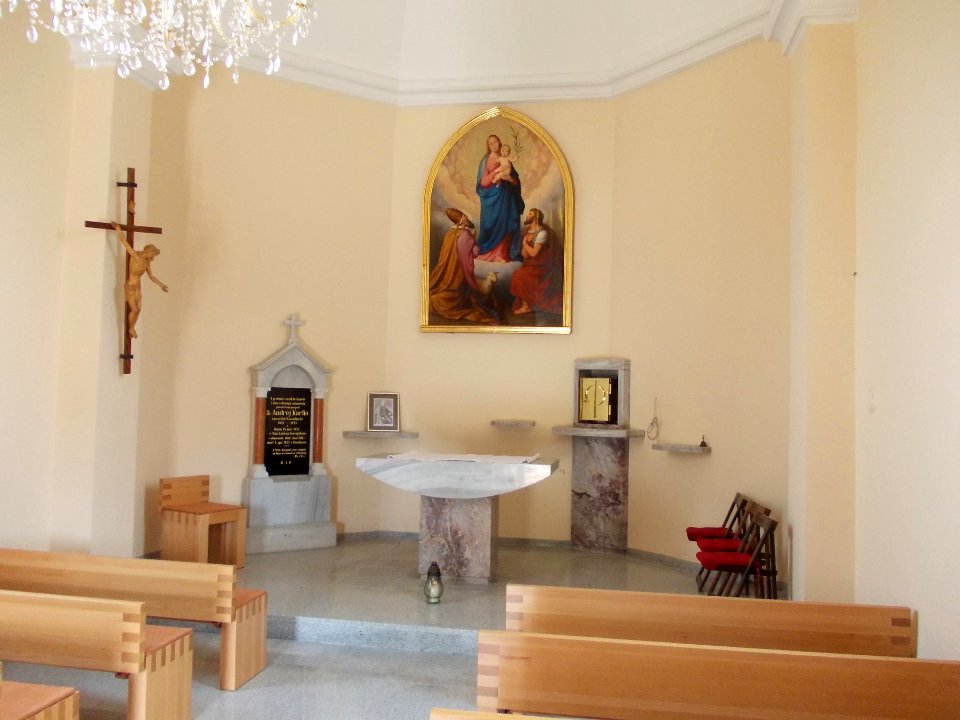 Saint Mary of Help Chapel, Maribor 01