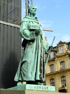 Saint Ansgar by Theobald Stein - DSC07151