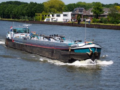 Sailing-Home - ENI 02312897, Amsterdam-Rijn kanaal, pic3