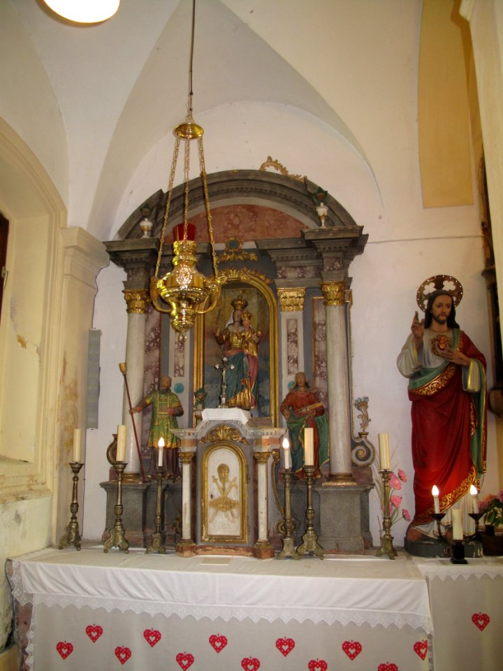 Saint Martin Church, Sromlje 06